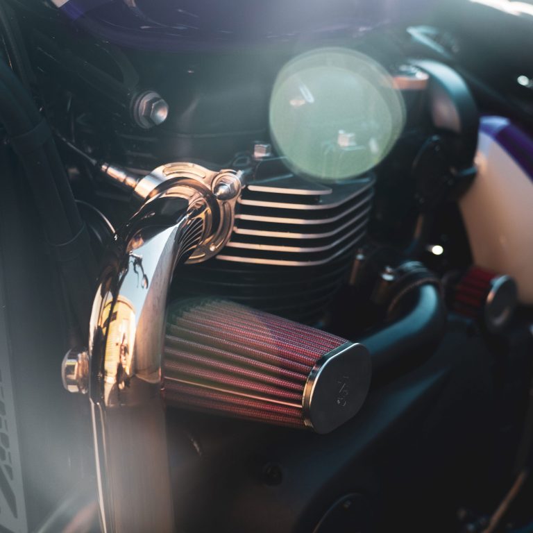 Single Side X Pipe Bobber Exhaust 4 Scaled