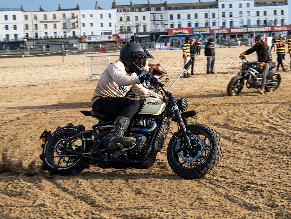 THM Desert Deatials Bike