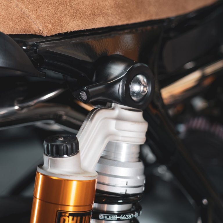 Thruxton Rear Combo Light Pods