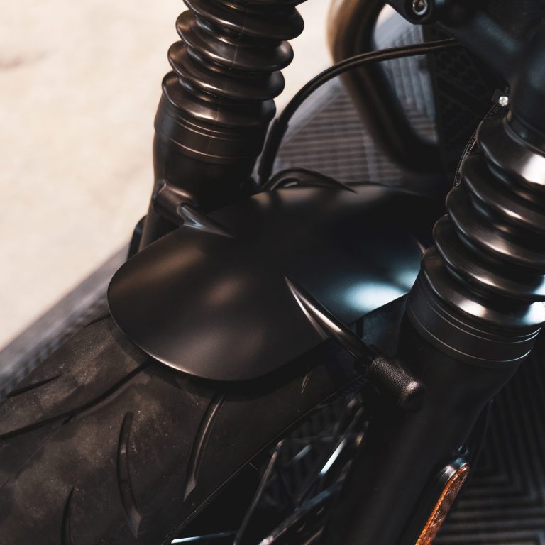 Triumph Bobber Short Billet Front Mudguard 1 Scaled