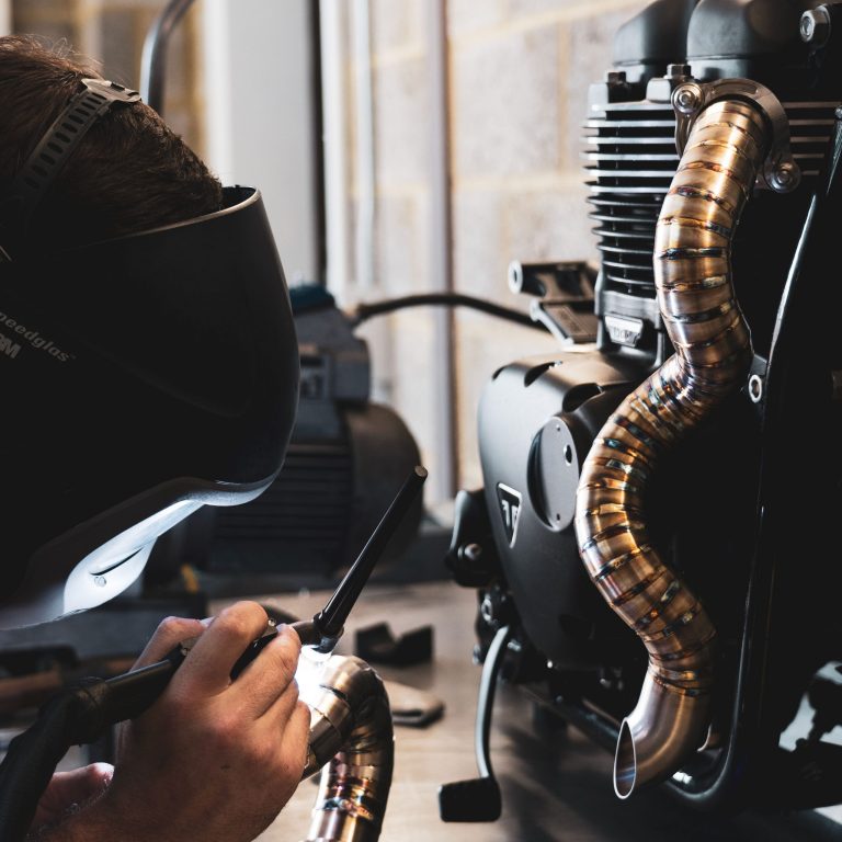 Twisted Bobber Exhuast 5 Scaled