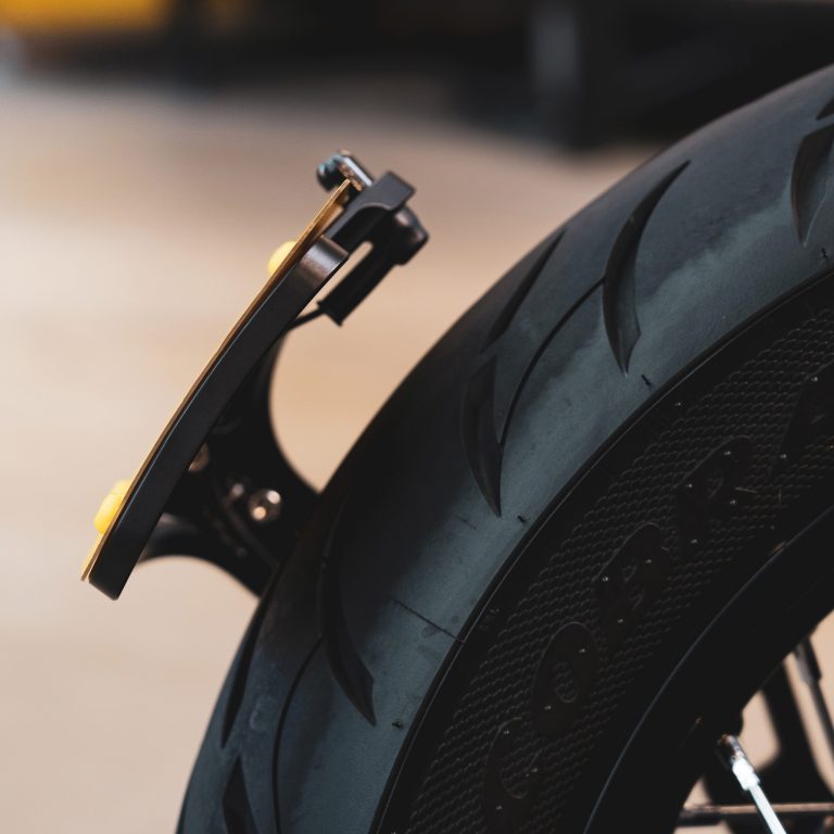 Wrap Around Bobber Thruxton Rear Number Plate Mount 6 Scaled