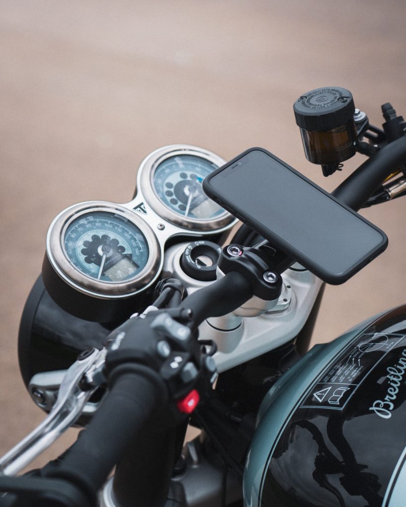 Speed Twin 1200 Quad Lock Handlebar Clamp Mount